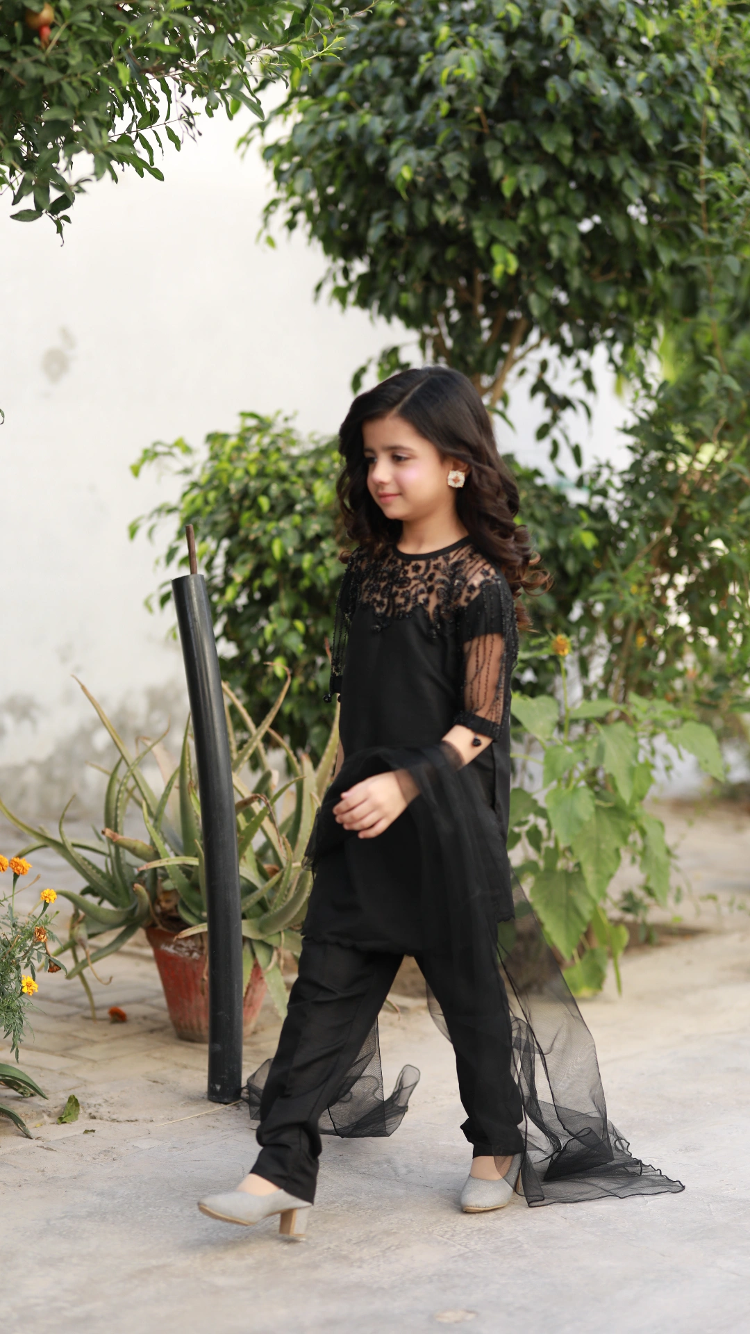 ROYAL BLACK DRESS - Image 6