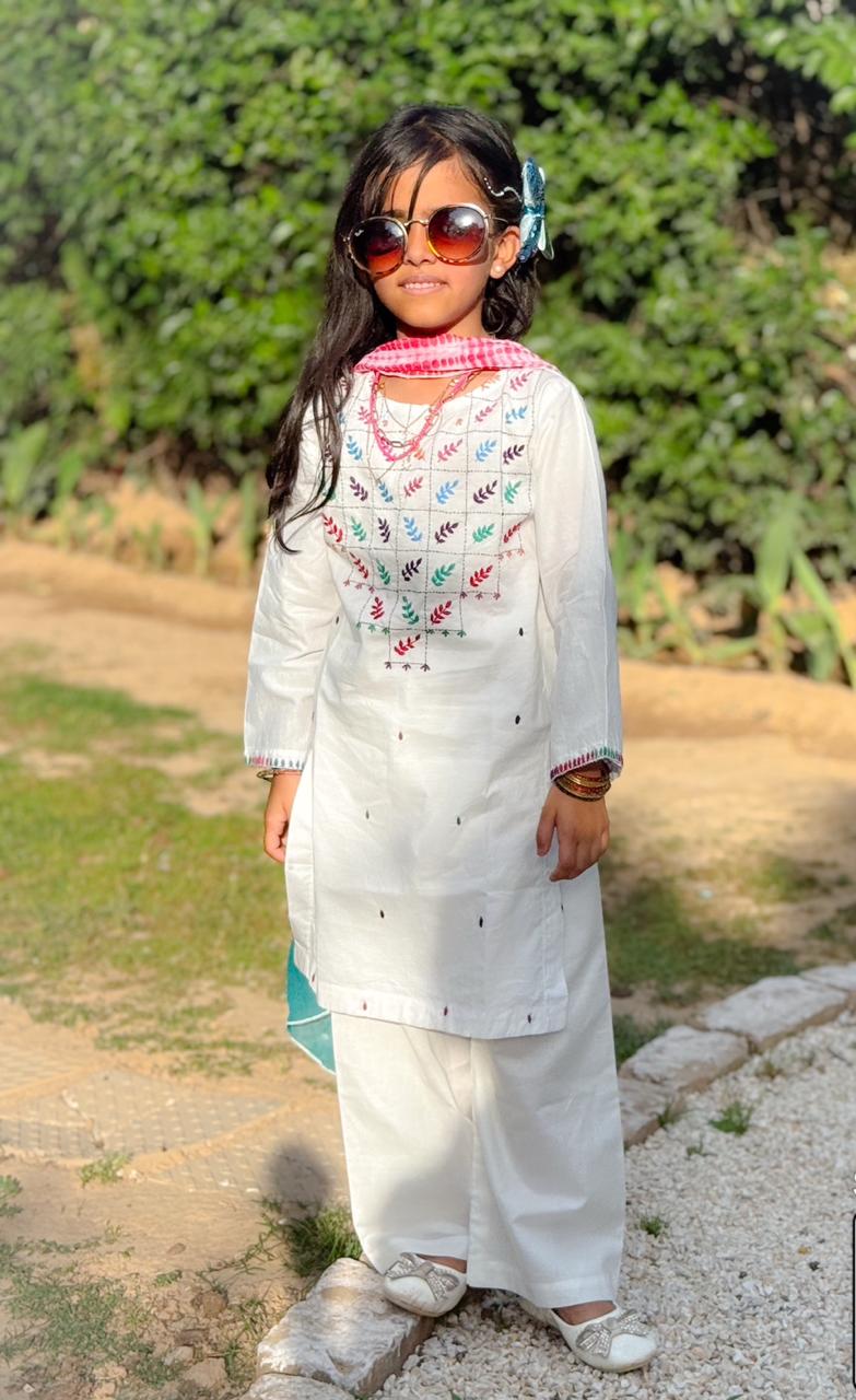 RANG-E-NOOR - Image 3