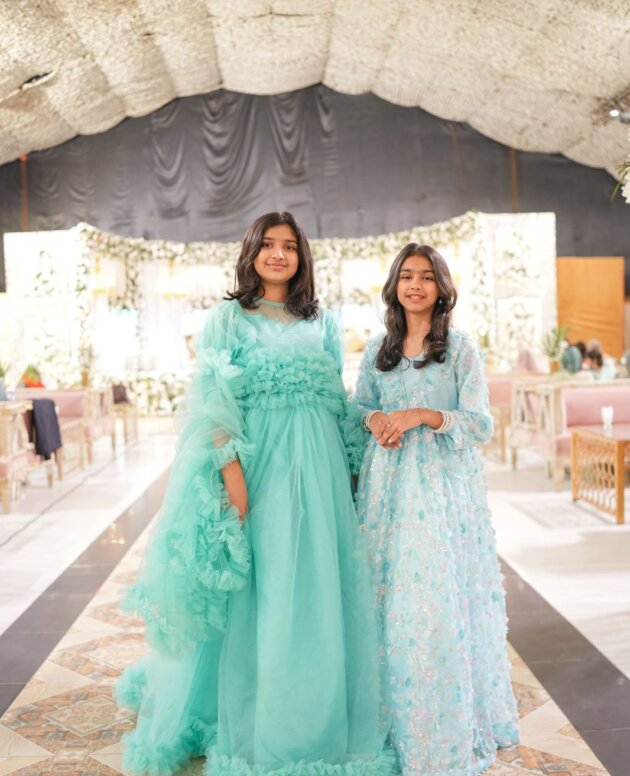 Ice Blue Princess x Princess Bloom