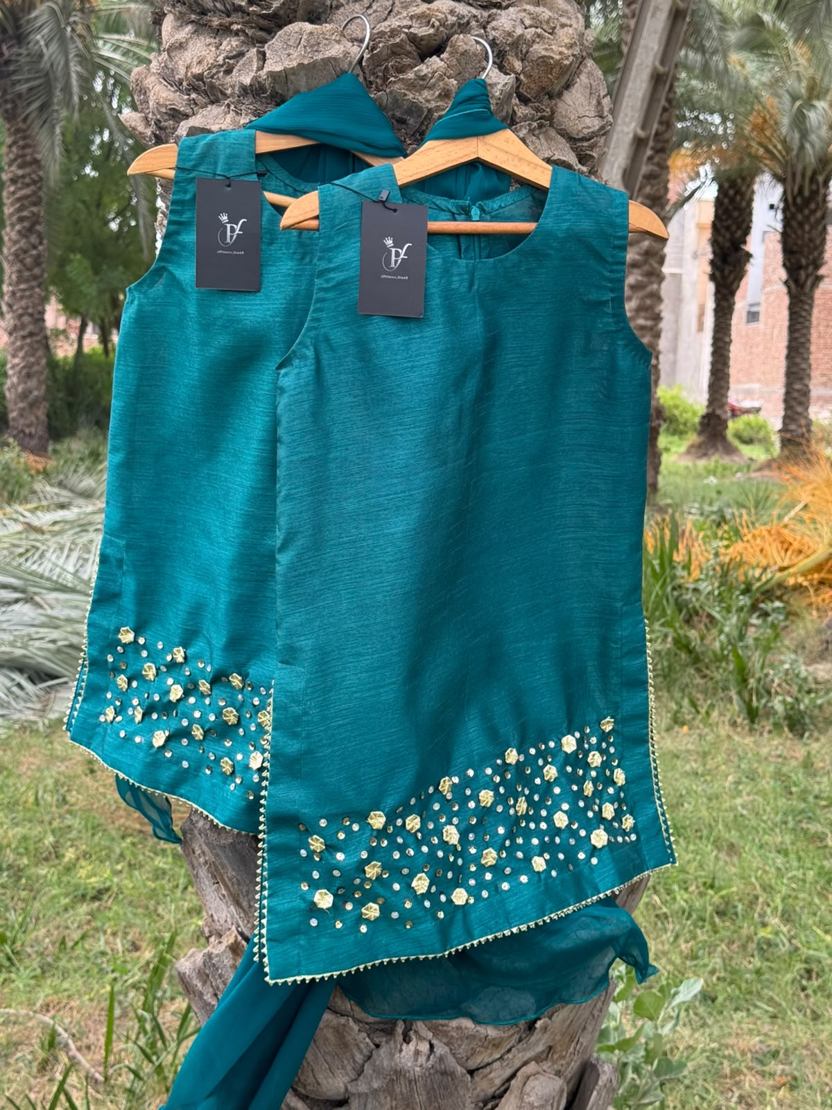 Teal Majesty - Image 4